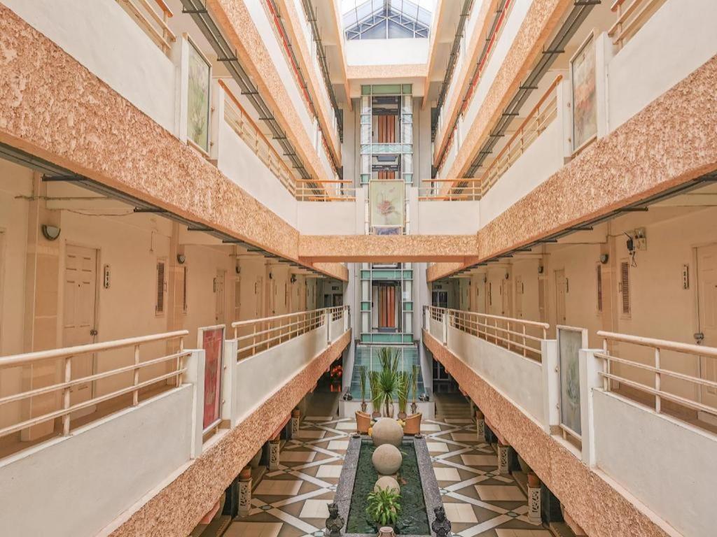 Отель The Mansion Pakchong Му-Си Экстерьер фото